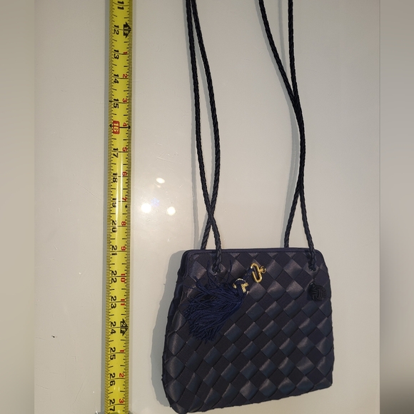 Bottega Veneta Navy Woven Crossbody Bag - Picture 7 of 8